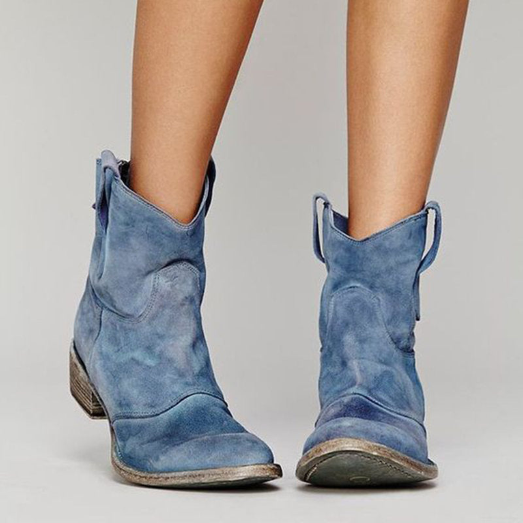 Amelia – Suede Ankle Boots