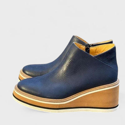 Solvina - Elegant Waterproof Boots