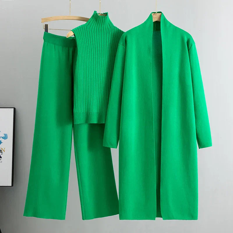 Vaine – Elegant Three-Piece Set