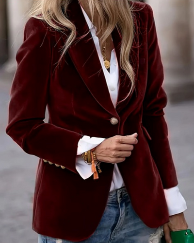 Amelia | Elegant blazer with a classic cut