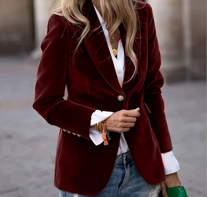 Amelia | Elegant blazer with a classic cut