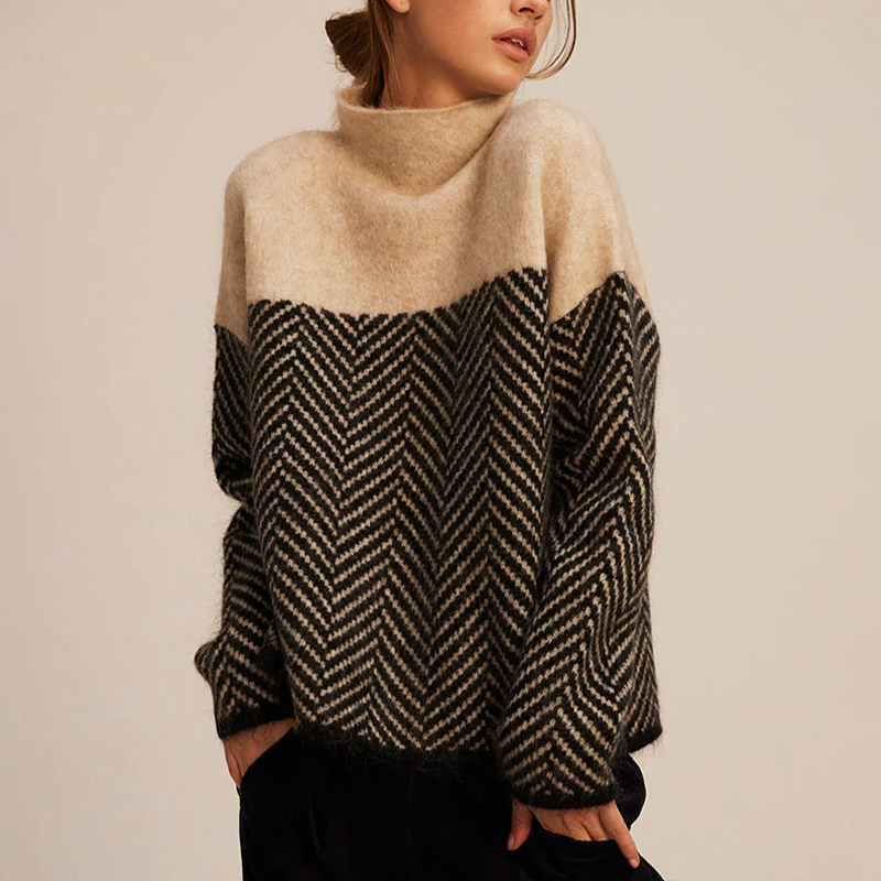 Amelia® | Soft Turtleneck
