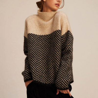 Amelia® | Soft Turtleneck
