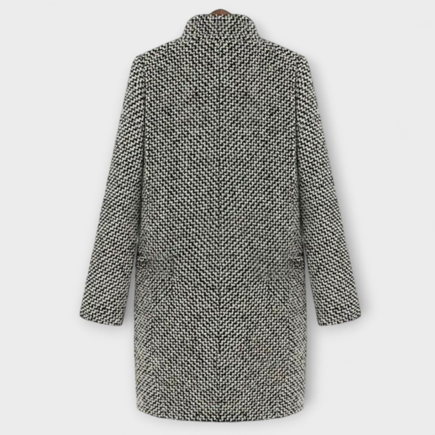 Amelia | Wool Houndstooth Coat