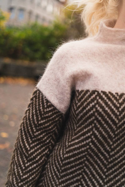 Amelia® | Soft Turtleneck